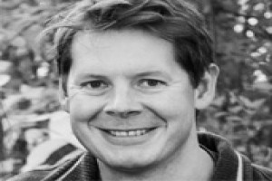 Photo of author Maury Aaseng